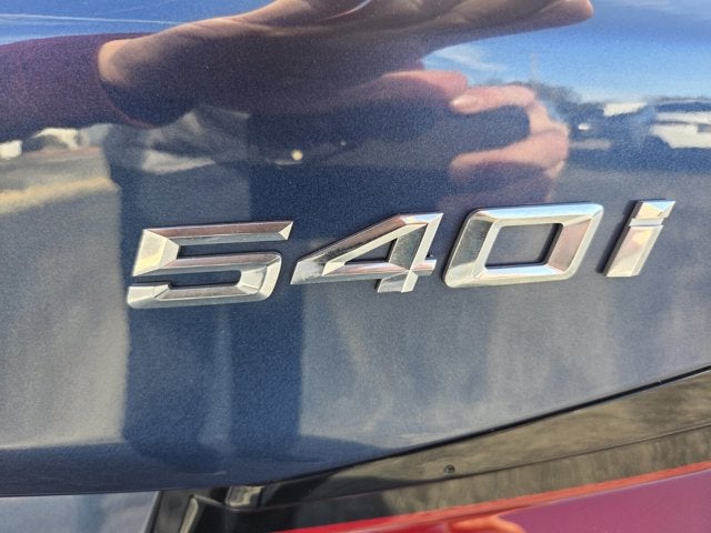 2022 BMW 540i 540i