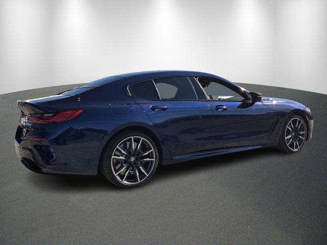 2026 BMW 850i M850i