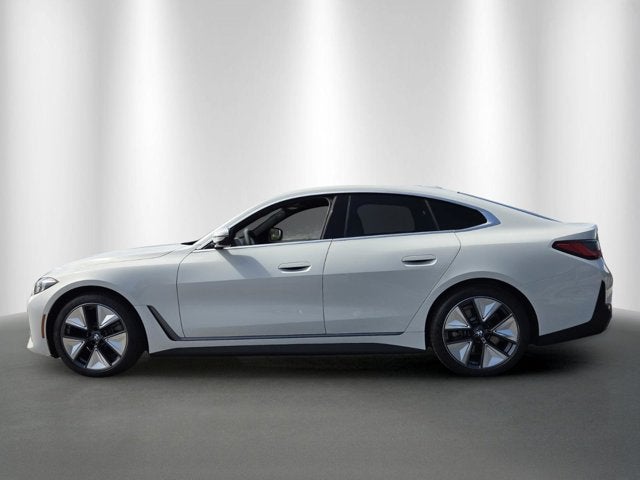 2026 BMW i4 eDrive40