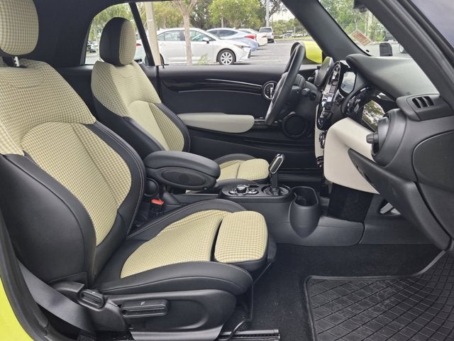 2022 MINI Convertible Cooper