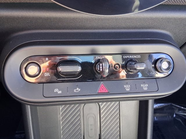 2025 MINI Hardtop 2 Door Iconic