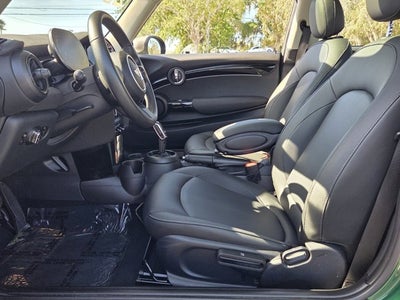 2023 MINI Hardtop 2 Door Base