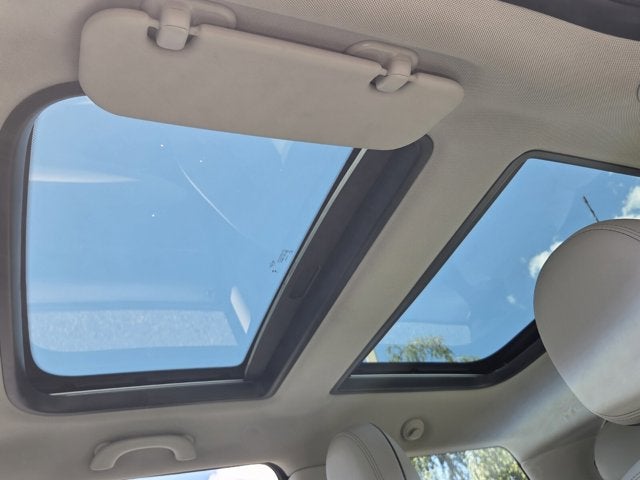 2023 MINI Hardtop 2 Door Signature