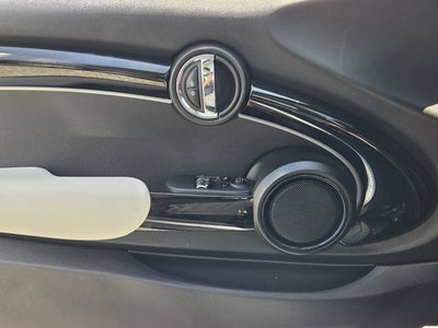 2023 MINI Hardtop 2 Door Signature