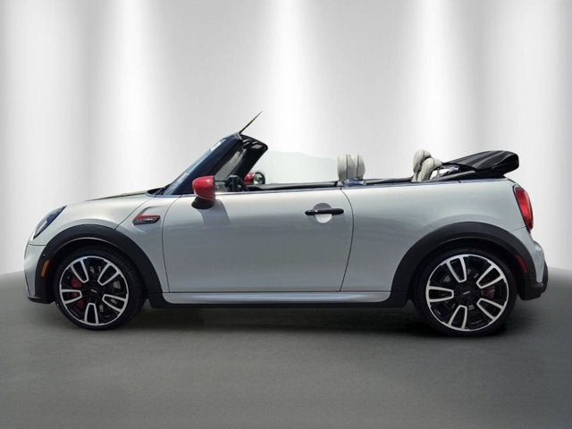 2023 MINI Convertible Iconic