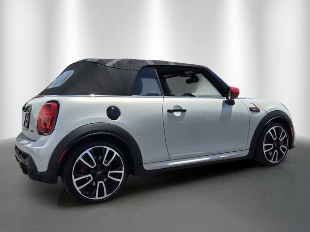 2023 MINI Convertible Iconic