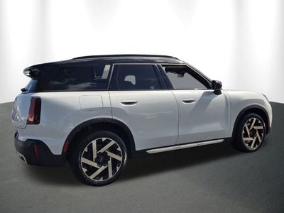 2025 MINI Cooper S Countryman Iconic