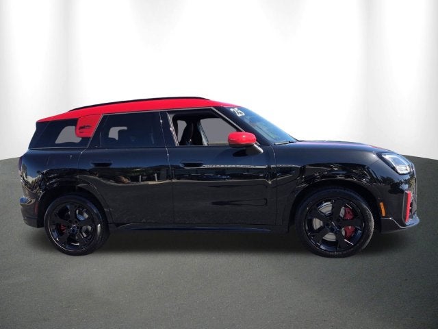 2025 MINI John Cooper Works Countryman Iconic