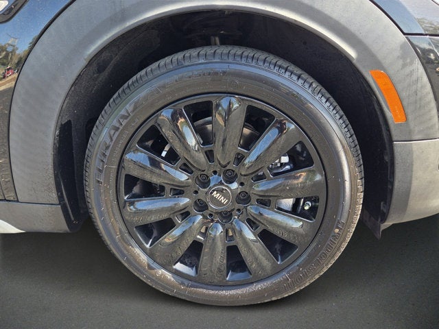 2023 MINI Countryman Signature