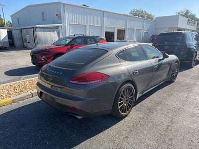 2014 Porsche Panamera 4