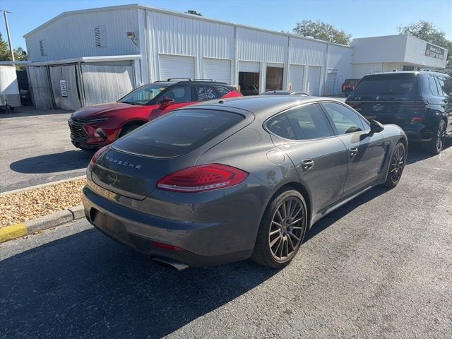 2014 Porsche Panamera 4