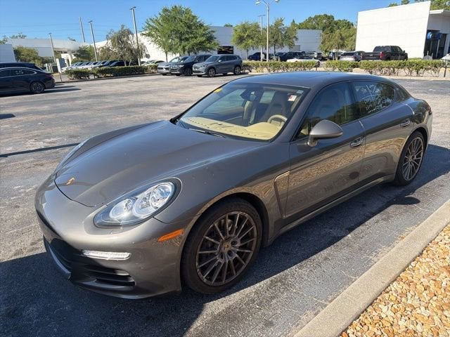 2014 Porsche Panamera 4