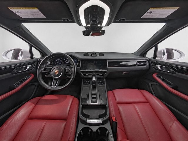 2022 Porsche Macan Base