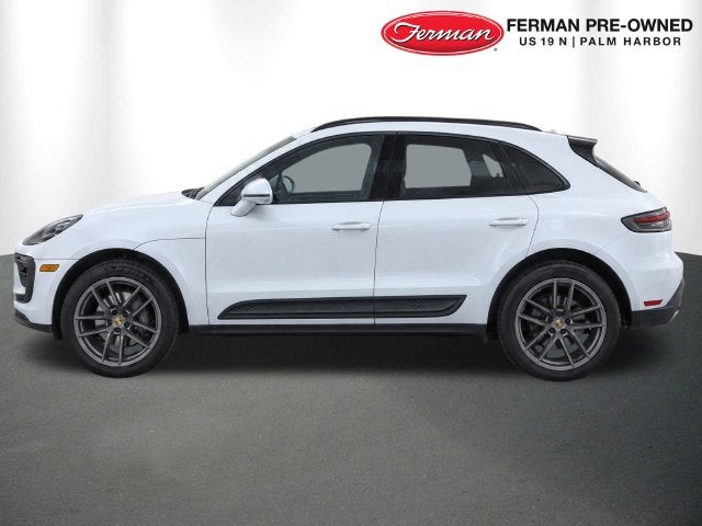 2022 Porsche Macan Base