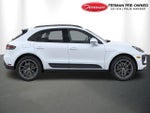 2022 Porsche Macan Base
