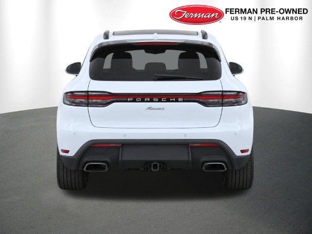 2022 Porsche Macan Base