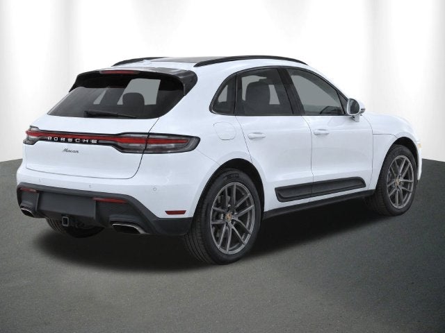 2022 Porsche Macan Base