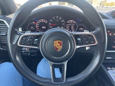 2022 Porsche Cayenne Base