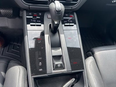 2024 Porsche Macan S