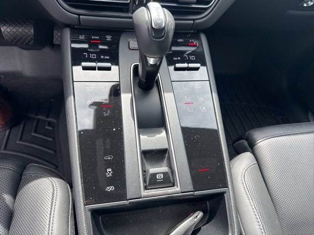 2024 Porsche Macan S