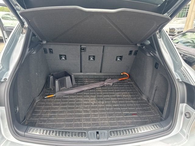 2024 Porsche Macan S