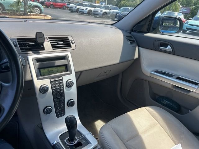 2011 Volvo S40 T5