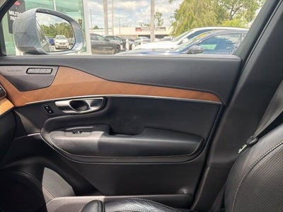 2019 Volvo XC90 Inscription