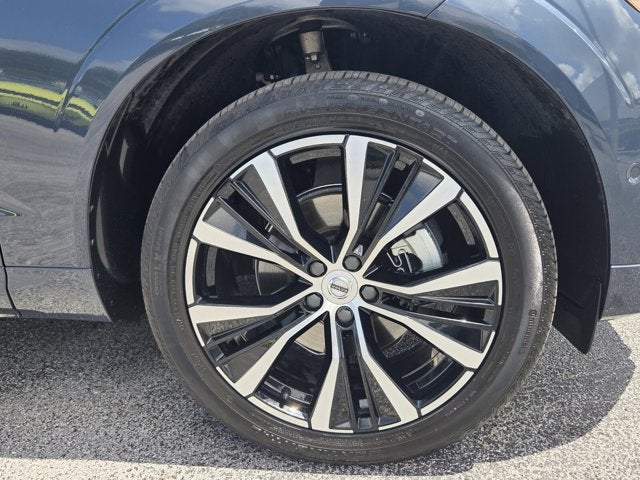 2025 Volvo XC60 Plus