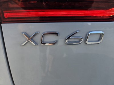 2026 Volvo XC60 Plus